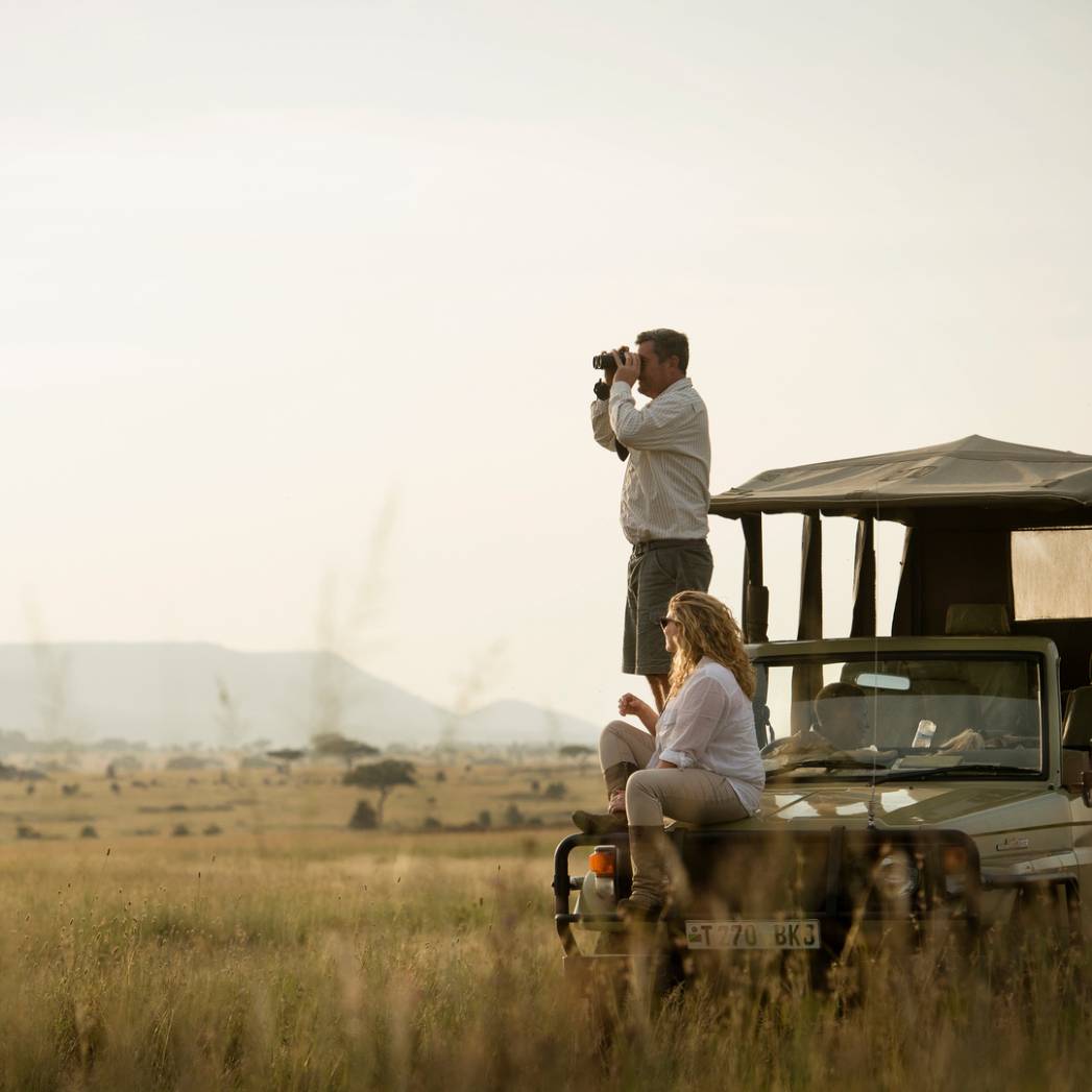 Serengeti and Silverbacks: Best of Tanzania and Rwanda